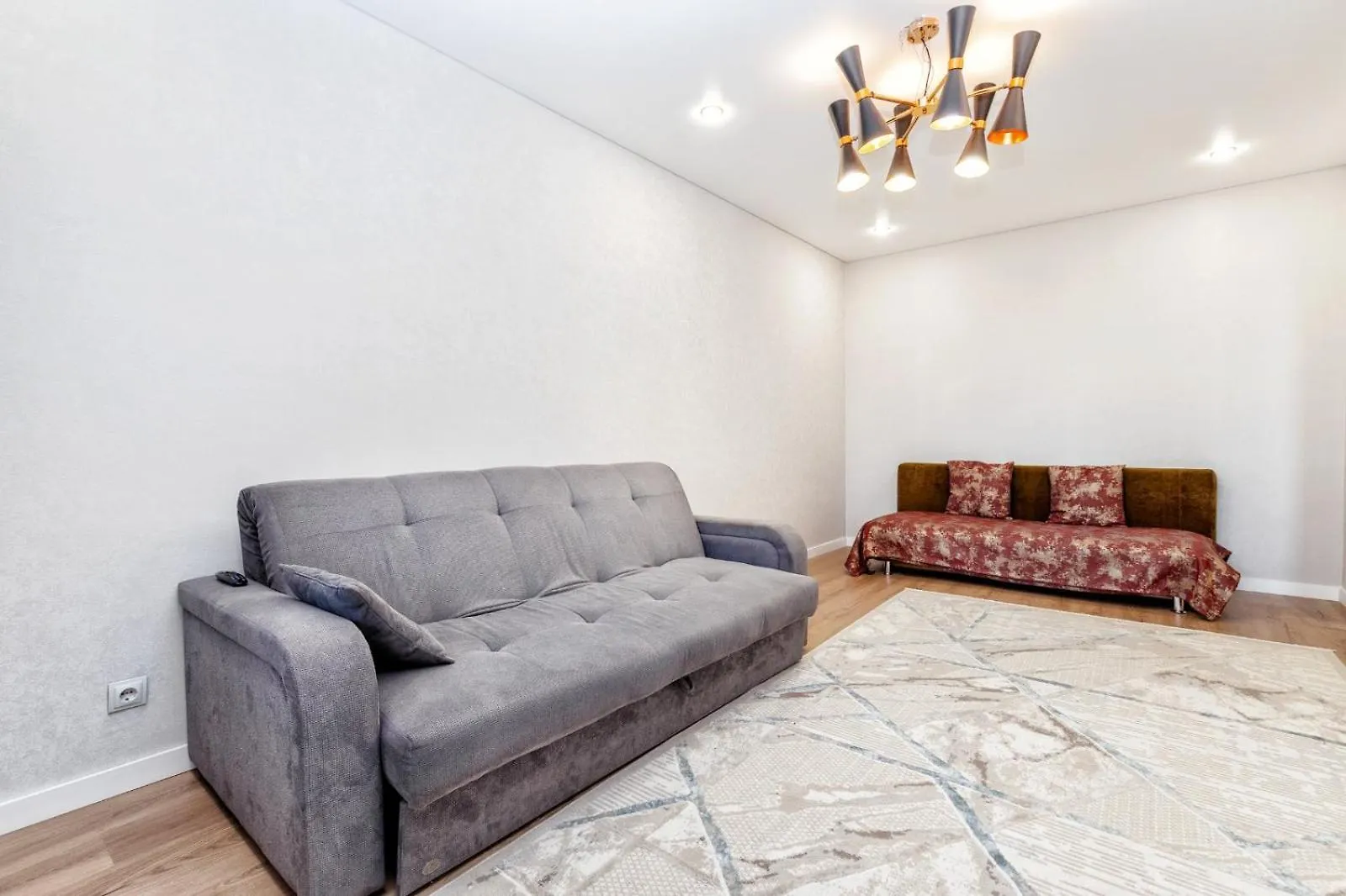 2-Комнатная Квартира Бараева-Валиханова Nur-Sultan  Apartment